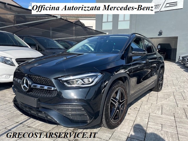 Mercedes-Benz GLA 200 Premium Automatic AMG Luci64Colori PackNight